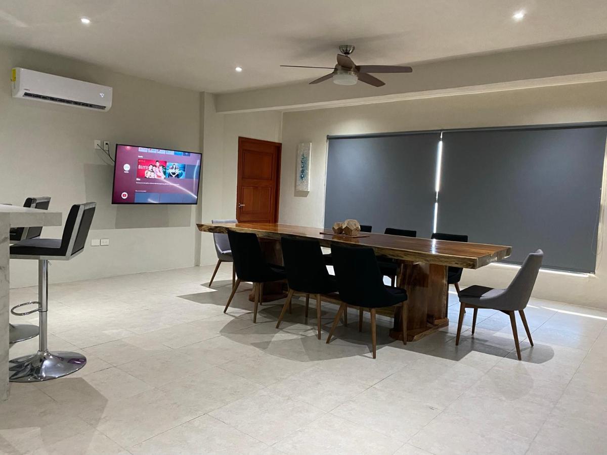 Cuxos Hotel Beachfront إيسلا موخيريس المظهر الخارجي الصورة
